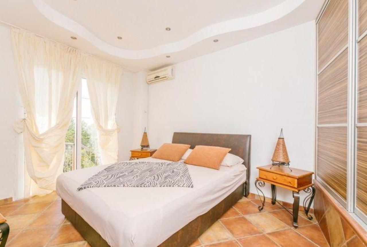 Monte Perla Residence Sveti Stefan Eksteriør bilde